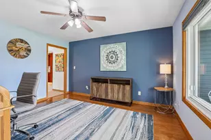 10468 S George Dr, Oak Creek, WI 53154 - Photo 12