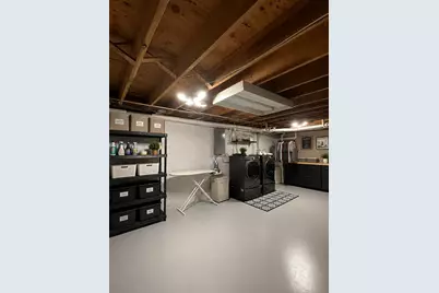 531  Susie St, Delavan, WI 53115 - Photo 12