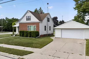 2740 10th St, Two Rivers, WI 54241 - Photo 20