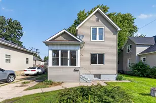 1618 61st St, Kenosha, WI 53143 - Photo 2