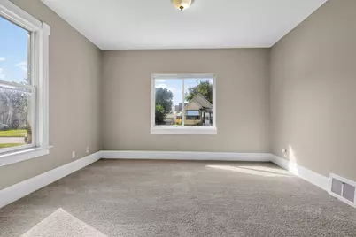 1618  61st St, Kenosha, WI 53143 - Photo 12