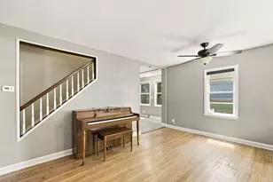 4858 N Iroquois Ave, Glendale, WI 53217 - Photo 6