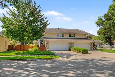 2304  13th St, La Crosse, WI 54601 - Photo 42