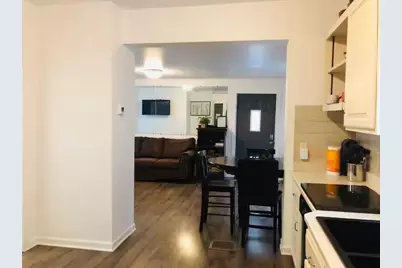 642  Summit Ave, Oconomowoc, WI 53066 - Photo 8