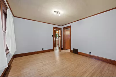 W57N512  Hilbert Ave, Cedarburg, WI 53012 - Photo 24