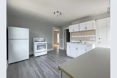 2017  Carmel Ave, Racine, WI 53405 - Photo 10