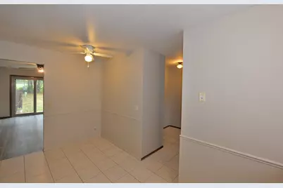 5616  Cambridge Ln #5, Racine, WI 53406 - Photo 10