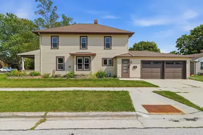 353  State St, Sheboygan Falls, WI 53085 - Photo 32