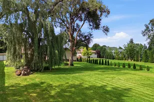 4809 W Loomis Rd, Greenfield, WI 53220 - Photo 20