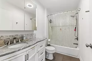 9101 S Aspen Dr, Oak Creek, WI 53154 - Photo 16