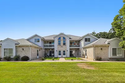 9101 S Aspen Dr #2, Oak Creek, WI 53154 - Photo 1