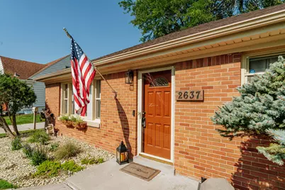 2637 S 86th St, West Allis, WI 53227 - Photo 6