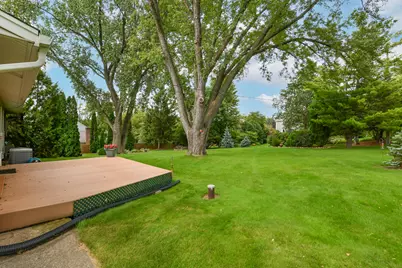 W192N5046  One Mile Rd, Menomonee Falls, WI 53051 - Photo 28