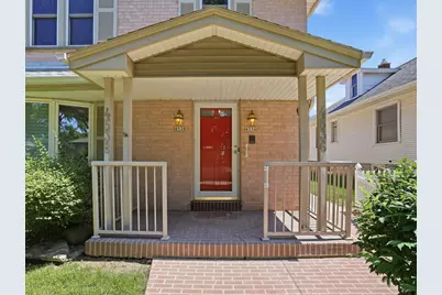 4538 N Larkin St, Shorewood, WI 53211 - Photo 2