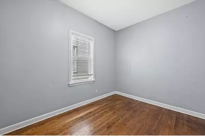 2962 N Pierce St, Milwaukee, WI 53212 - Photo 8