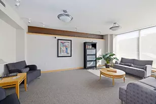 1325 N Van Buren St, Milwaukee, WI 53202 - Photo 26