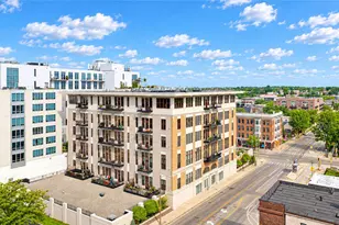 1325 N Van Buren St, Milwaukee, WI 53202 - Photo 28