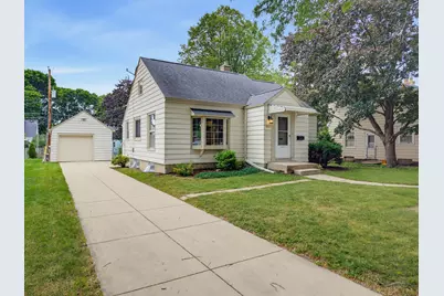 3927 S 57th St, Milwaukee, WI 53220 - Photo 2