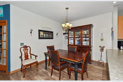 W173N5537  Ravenwood Dr #5537, Menomonee Falls, WI 53051 - Photo 10