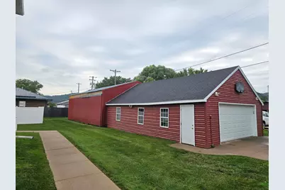 113  Central Ave, Coon Valley, WI 54623 - Photo 30