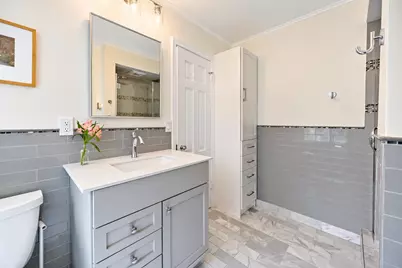 7822 W Wisconsin Ave, Wauwatosa, WI 53213 - Photo 38