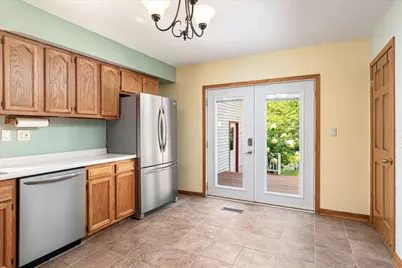 420 W Decker St, Viroqua, WI 54665 - Photo 10