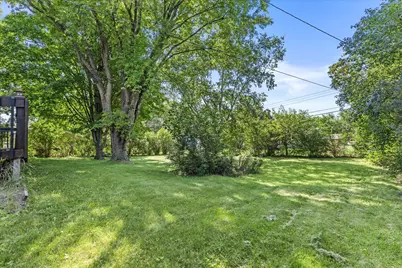 1915  Miller St, West Bend, WI 53095 - Photo 10