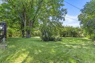1915 Miller St, West Bend, WI 53095 - Photo 10