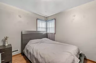 2567 S 60th St, West Allis, WI 53219 - Photo 20