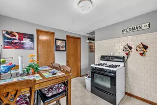 2567 S 60th St, West Allis, WI 53219 - Photo 16