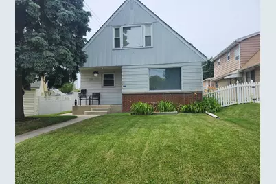 2567 S 60th St, West Allis, WI 53219 - Photo 28