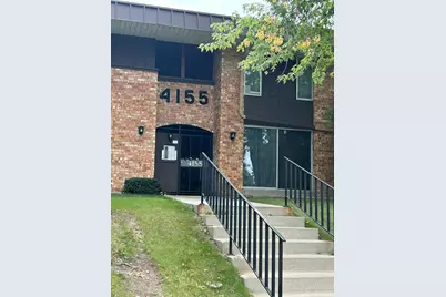 4155 W Rivers Edge Cir #10, Brown Deer, WI 53209 - Photo 1
