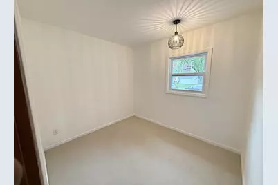 6305  Catalpa St, Greendale, WI 53129 - Photo 18
