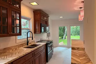6305 Catalpa St, Greendale, WI 53129 - Photo 14