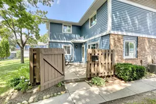 N76W14539 Northpoint Ct, Menomonee Falls, WI 53051 - Photo 1