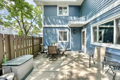 N76W14539  Northpoint Ct, Menomonee Falls, WI 53051 - Photo 24