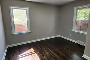4735 W Fon Du Lac Ave, Milwaukee, WI 53216 - Photo 8