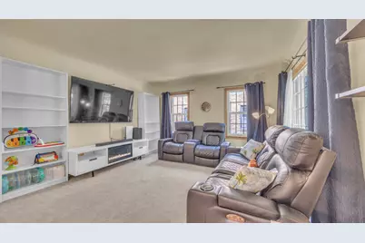 2426 N 9th St, Sheboygan, WI 53083 - Photo 4