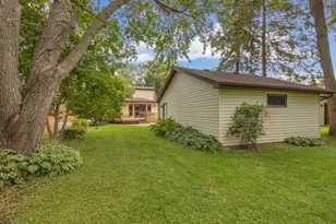 2426 N 9th St, Sheboygan, WI 53083 - Photo 26