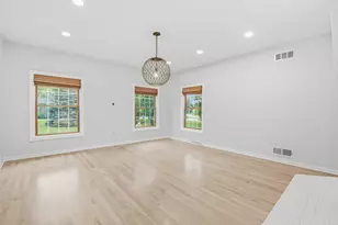 N64W38481 S Woodlake Cir, Lac La Belle, WI 53066 - Photo 36