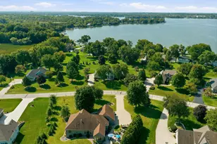 N64W38481 S Woodlake Cir, Lac La Belle, WI 53066 - Photo 72