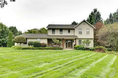 W264N6615  Hillview Dr, Lisbon, WI 53089 - Photo 2
