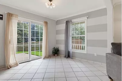 10348 S Robin Ln, Oak Creek, WI 53154 - Photo 18