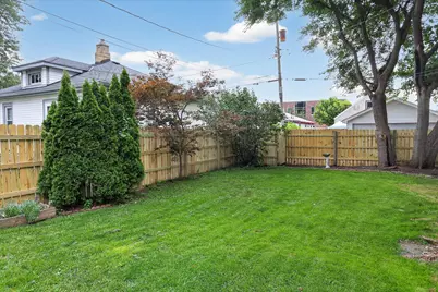 1729  Deane Blvd, Racine, WI 53405 - Photo 36