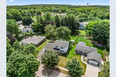 1713  Howlett Ln, Waukesha, WI 53186 - Photo 52