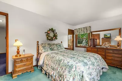 1713  Howlett Ln, Waukesha, WI 53186 - Photo 32