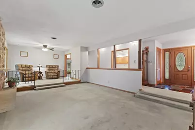 4420 N 110th St, Wauwatosa, WI 53225 - Photo 6