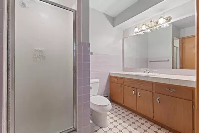 4420 N 110th St, Wauwatosa, WI 53225 - Photo 18