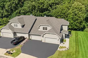 958 Autumn Ridge Ln, Hartford, WI 53027 - Photo 26