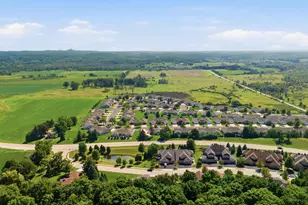 958 Autumn Ridge Ln, Hartford, WI 53027 - Photo 28
